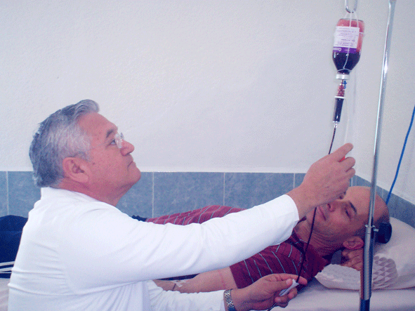 Aplicación de tratamiento médico